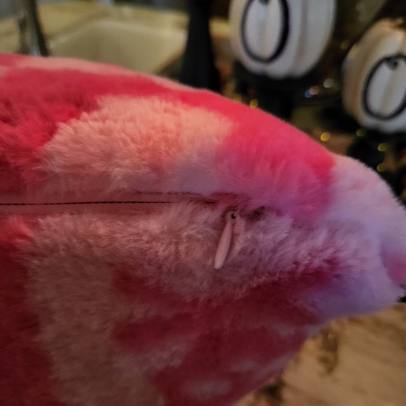 New Rachel Zoe Halloween Pink Skull Throw Pillow Nwt 🩷💀🩷 - Picture 12 of 13